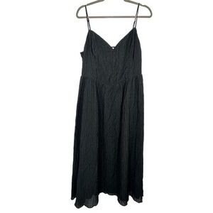 Astr | Dresses | Astr The Label Hunter Green Lace Cami Midi Dress Sz Medium  | Poshmark